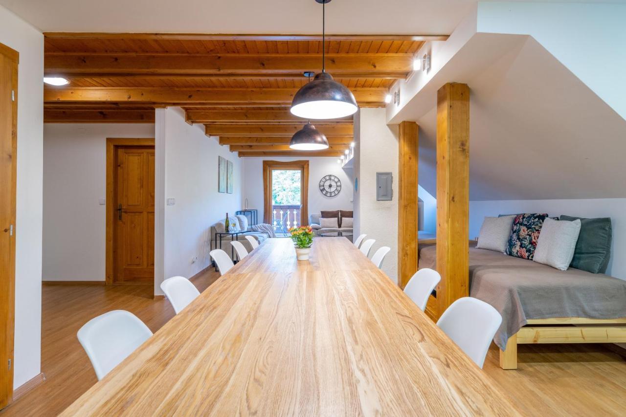 Pod Milonovou Apartment Velke Karlovice Bagian luar foto